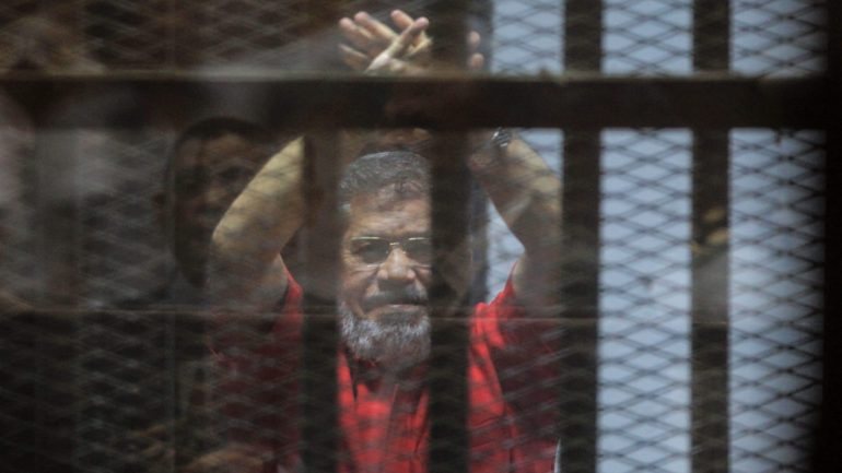 Morsi é membro da Irmandade Muçulmana, declarada como uma organização terrorista