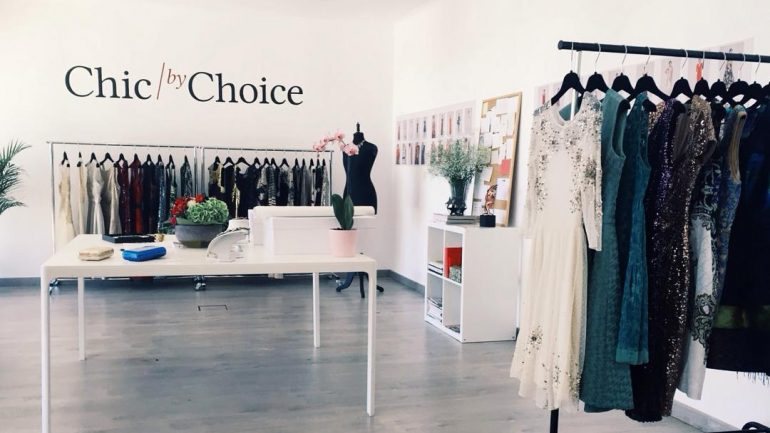 Até 13 de julho, a Chic by Choice põe à venda mais de 250 vestidos, entre os 65€ e os 350€.