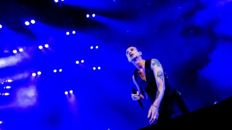 Dave Gahan num concerto dos Depeche Mode em Maio deste ano, em Estocolmo