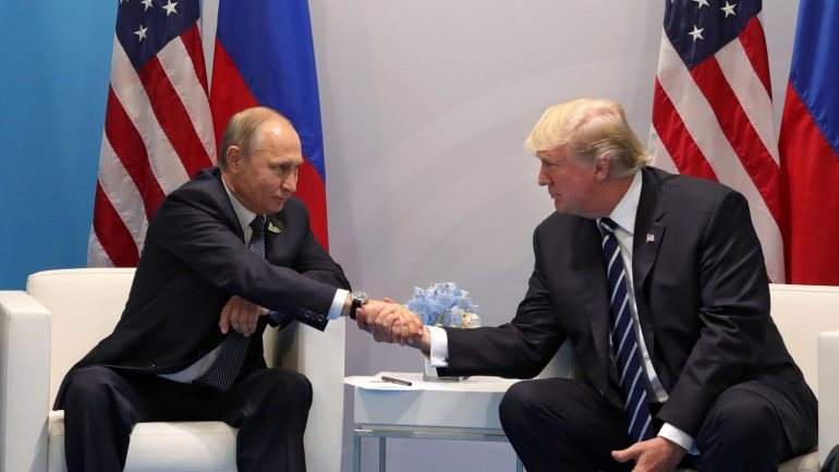 Peskov assegurou que não houve qualquer reunião &quot;secreta&quot; dos dois presidentes durante a cimeira do G20 em Hamburgo