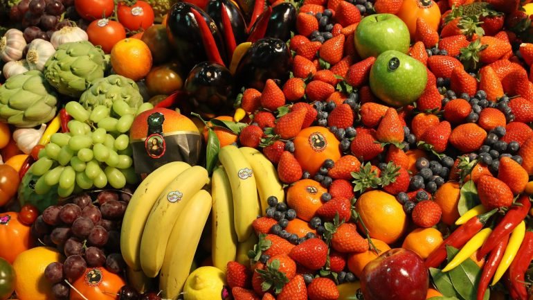 Portugueses comem pouca fruta e legumes. Autoridades de saúde querem incentivar o seu consumo