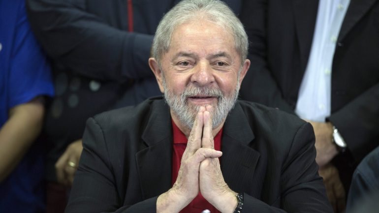 Lula da Silva foi condenado pelos crimes de corrupção passiva e branqueamento de capitais