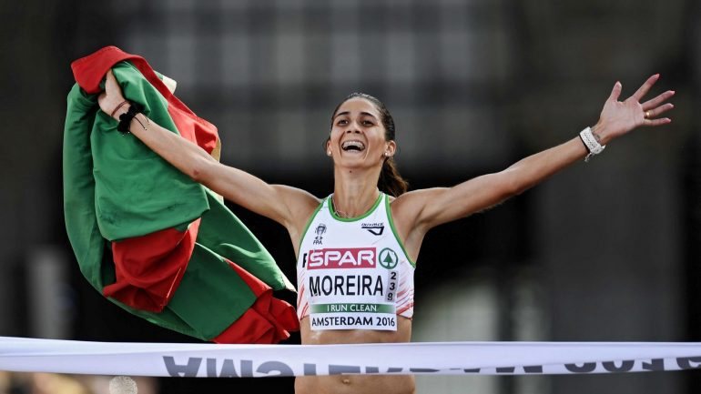 A atleta natural de Santo Tirso, de 31 anos, sagrou-se campeã da Europa na meia-maratona, em 2016