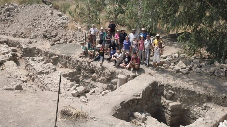 Da costa norte do Mar da Galileia saíram provas de que Julias, cidade mencionada no Novo Testamento, esteja a ser desenterrada