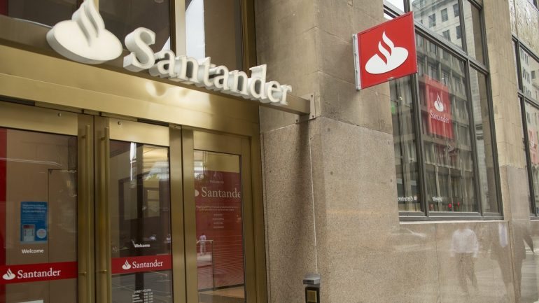 Esta operação tem impacto em Portugal, uma vez que o Santander Totta irá integrar a operação do Banco Popular Portugal