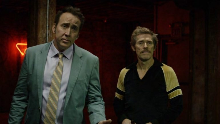 Nicolas Cage e Willem Dafoe interpretam dois criminosos brutos e amorais em &quot;Como Cães Selvagens&quot;, de Paul Schrader