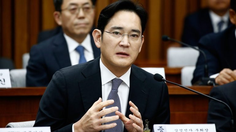 O vice-presidente da Samsung, Jay Y. Lee, reclamou inocência durante o julgamento