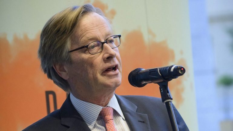 O embaixador holandês na Hungria, Gajus Scheltema