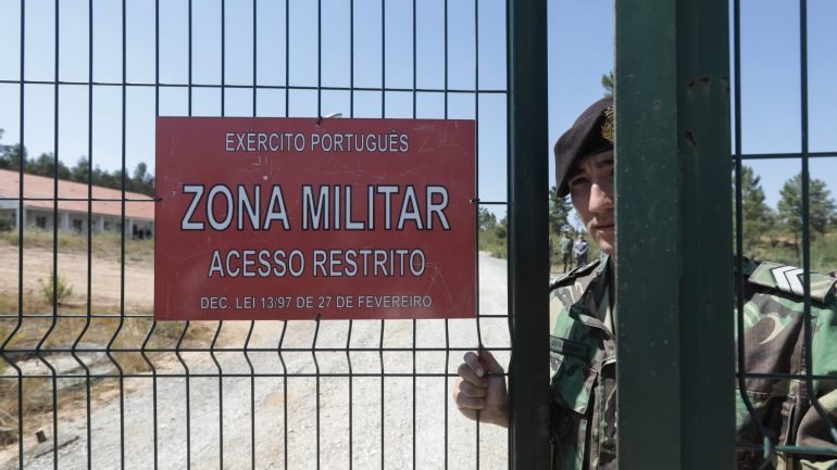O Exército anunciou no final de junho a violação dos perímetros de segurança dos Paióis Nacionais de Tancos