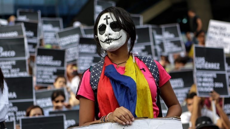 Os protestos contra o Governo do Presidente Nicolás Maduro provocaram pelo menos 125 mortos