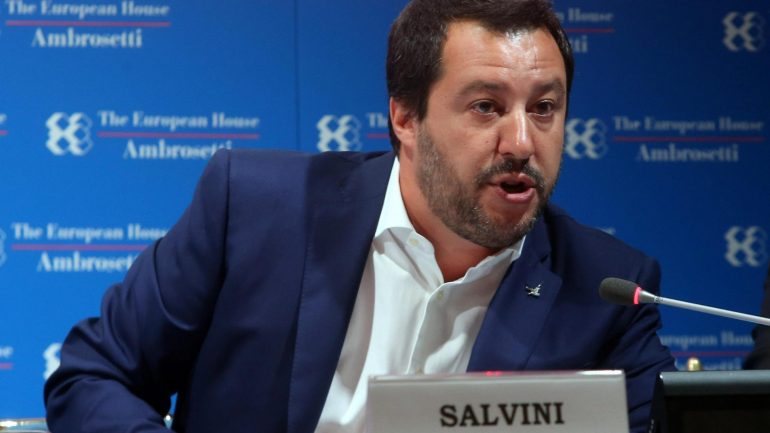 Matteo Salvini esteve este domingo numa concentração da tradicional festa anual que a Liga do Norte celebra em Pontida