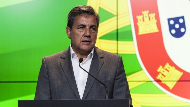 Fernando Gomes defende numa artigo de opinião a pacificação do futebol português a bem de todos os intervenientes