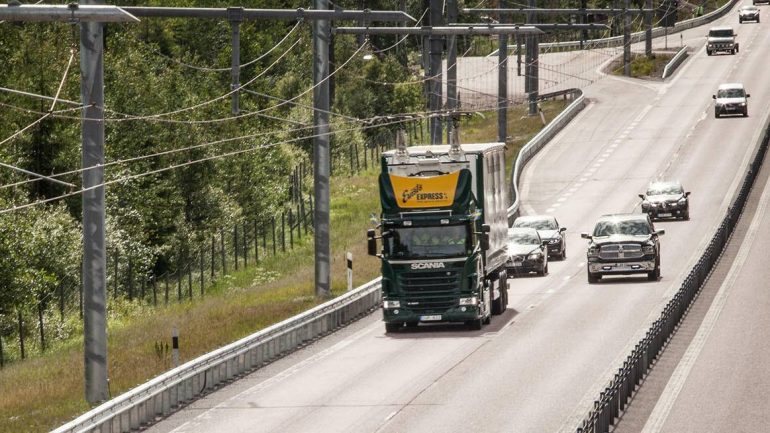 A aplicação desta solução na Alemanha, e apenas em 30% dos camiões que circulam no país, permitiria uma redução das emissões na ordem dos 6 milhões de toneladas de CO2