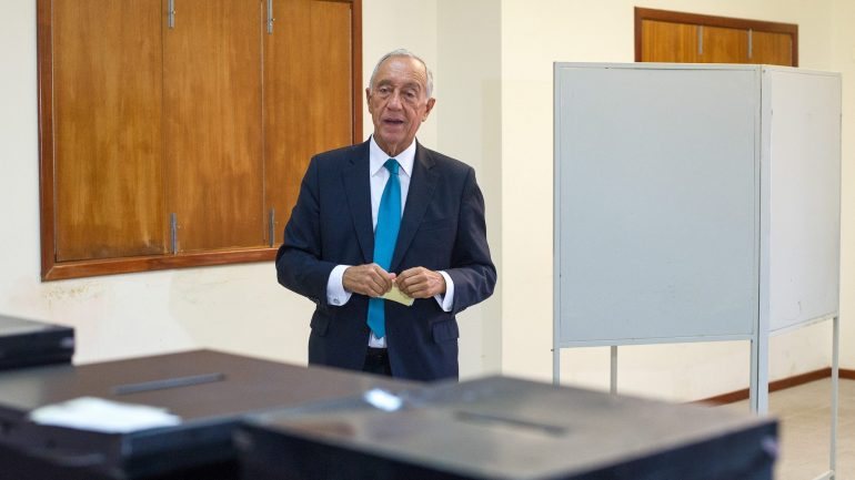 Marcelo Rebelo de Sousa recordou que foi autarca em Celorico de Basto, concelho do interior do distrito de Braga onde vota há várias eleições
