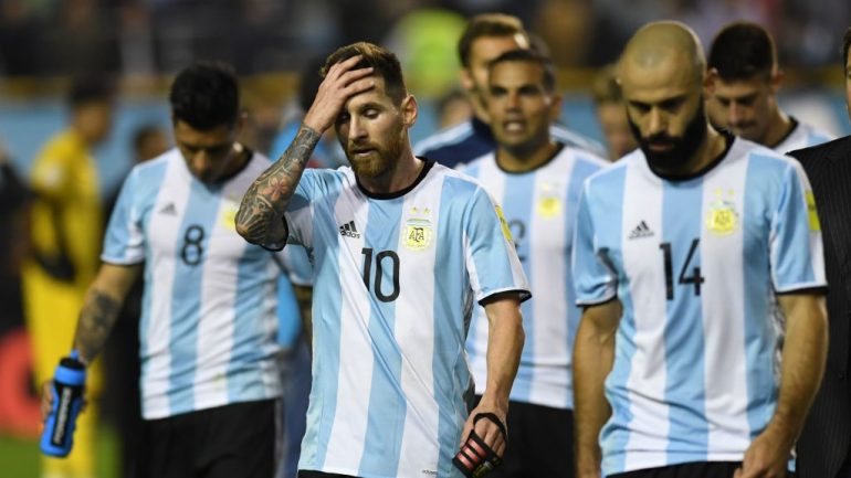 Argentina de Messi está em risco de falhar o Mundial e marcou apenas 16 golos em 17 jogos na qualificação