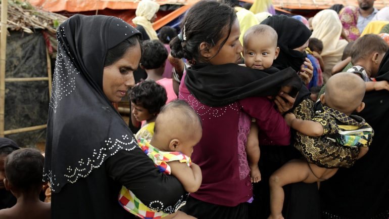 60% dos refugiados rohingya são crianças