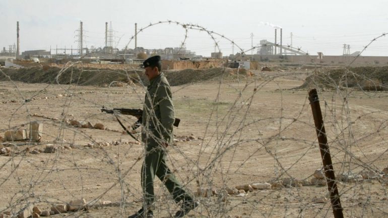As forças iraquianas devem agora progredir para a localidade vizinha de Rawa