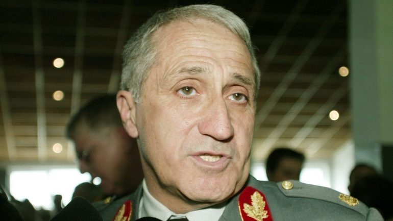 Mourato Nunes era até agora consultor de Segurança e Defesa
