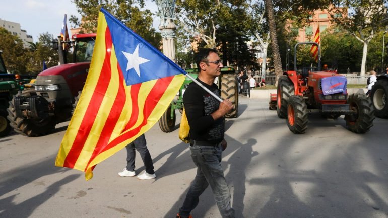 Uma maioria de 66% dos catalães não acredita na possibilidade de a Catalunha ser independente no futuro próximo