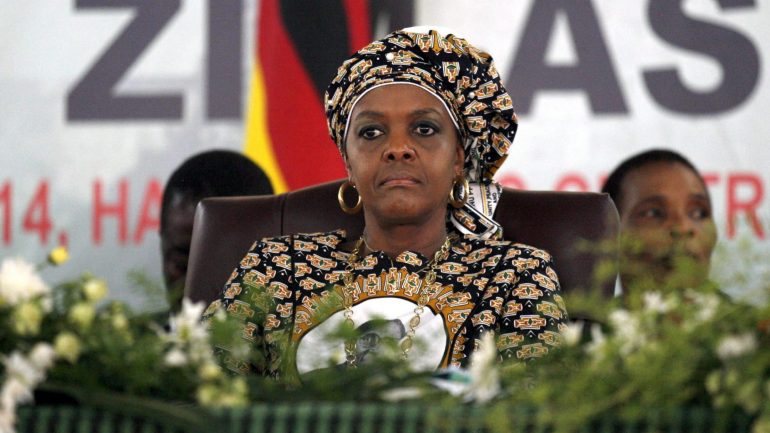 Grace Mugabe é primeira-dama do Zimbabué desde 1996