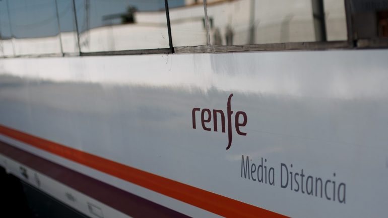 Em 2013, morreram 79 pessoas na sequência de um descarrilamento de um comboio na Galiza
