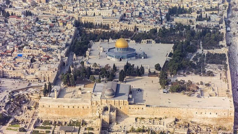 Os EUA -- por decisão de Donald Trump -- reconheceram Jerusalém como a capital de Israel no passado dia 6 de dezembro.