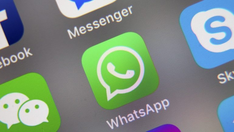 O WhatsApp foi criado em 2009 e é utilizado por mil milhões de pessoas em mais de 180 países