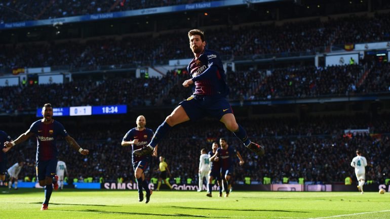 Messi marcou o 2-0 de penálti e tornou-se o maior goleador de 2017, com mais um golo do que Ronaldo