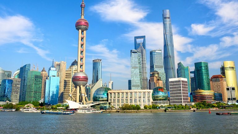 A cidade de Xangai, na China, é constituída por centenas de canais e hidrovias e atravessada por dois rios