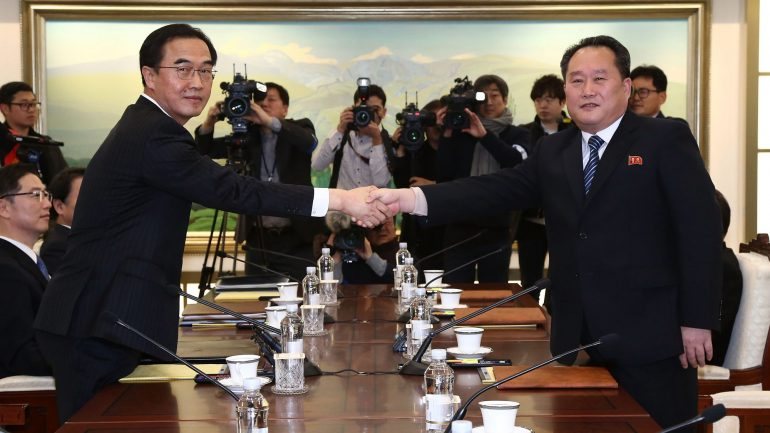 Primeira reunião entre delegações de Coreia do Sul e Coreia do Norte trouxe boas novidades a breve prazo