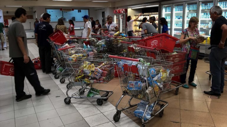 Empresários dos supermercados tiveram apoio dos fornecedores e dos bancos