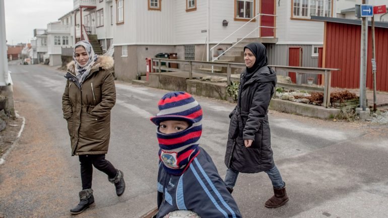 Refugiados em Kladesholmen, na Suécia