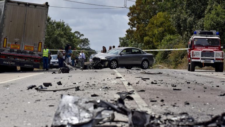 O acidente ocorreu pelas 7h54, em Pegões, concelho de Montijo