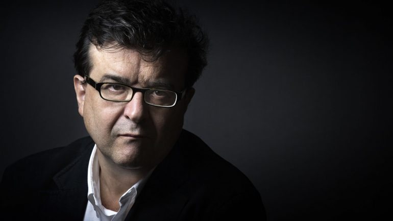 Javier Cercas, vencedor do Prémio Literário Casino da Póvoa 2016, é um dos candidatos ao galardão internacional