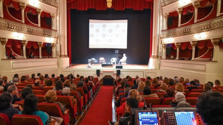 O Festival Literário da Madeira arrancou na terça-feira e termina este sábado, no Funchal