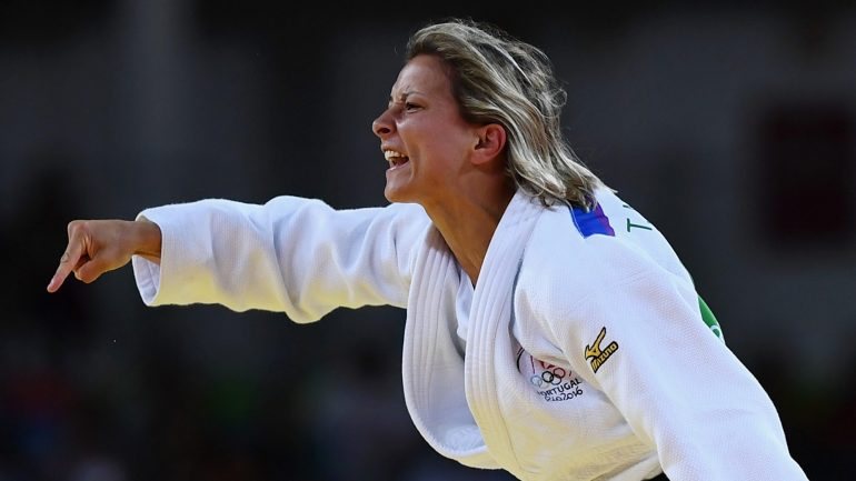 Telma Monteiro, atual 23.ª do ranking mundial, ganhou na Rússia a quatro judocas do top-20 da categoria de -57kg