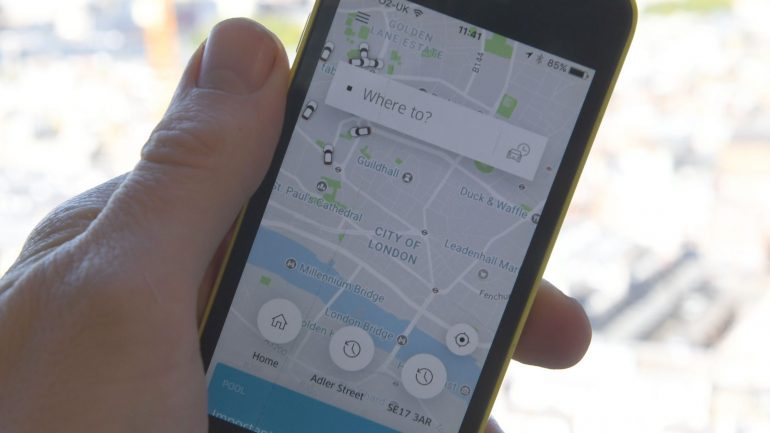 A Uber tem estado a testar a tecnologia de carros que andam sozinhos em várias cidades nos EUA.