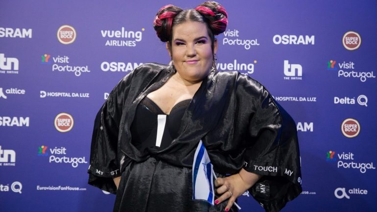 A cantora divide com a concorrente do Chipre Eleni Foureira o favoritismo para a final desta edição da Eurovisão
