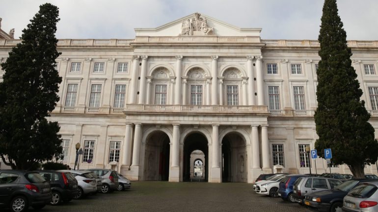 O Ministério da Cultura fica instalado no Palácio da Ajuda, em Lisboa