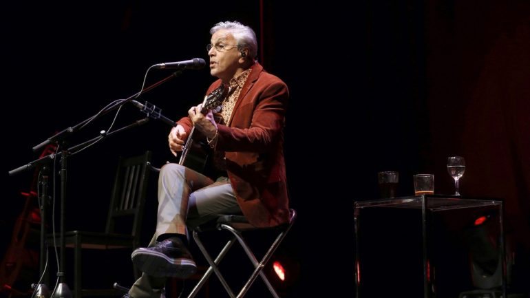 Caetano Veloso é um dos ídolos de Salvador Sobral e cantou com o português no mês passado, na final do Festival Eurovisão da Canção