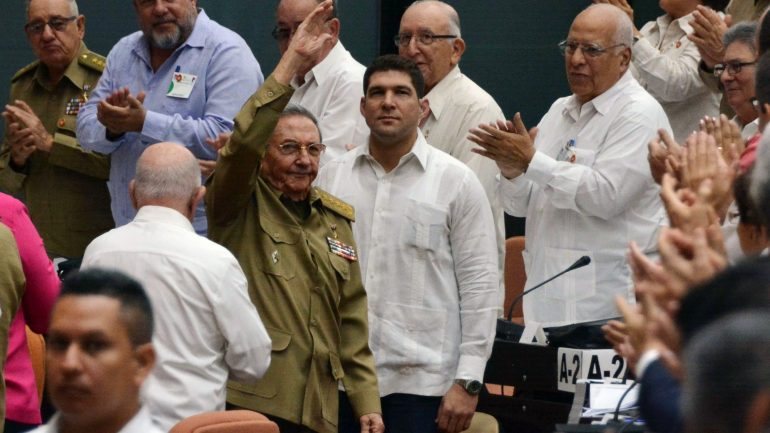 A reforma da lei fundamental cubana, que foi promulgada em 1976, não implicará mudanças no sistema político em vigor