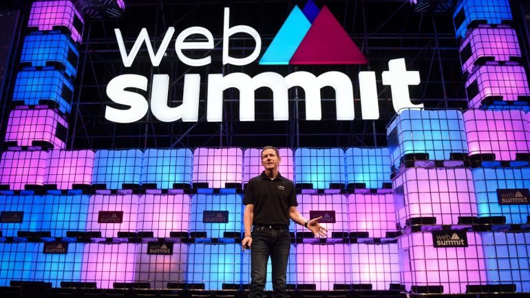 A terceira edição da Web Summit realiza-se entre 5 e 8 de novembro de 2018 em Lisboa