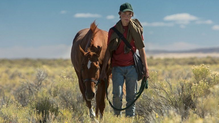 Um rapaz e o seu cavalo: Charley Plummer em fuga pela paisagem do &quot;western&quot; em &quot;O Meu Amigo Pete&quot;