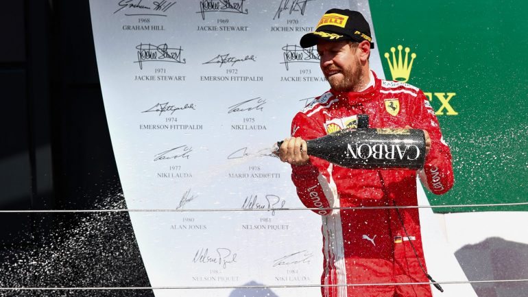 Vettel alargou a distância que o separa de Lewis Hamilton na classificação geral do Mundial de Fórmula 1