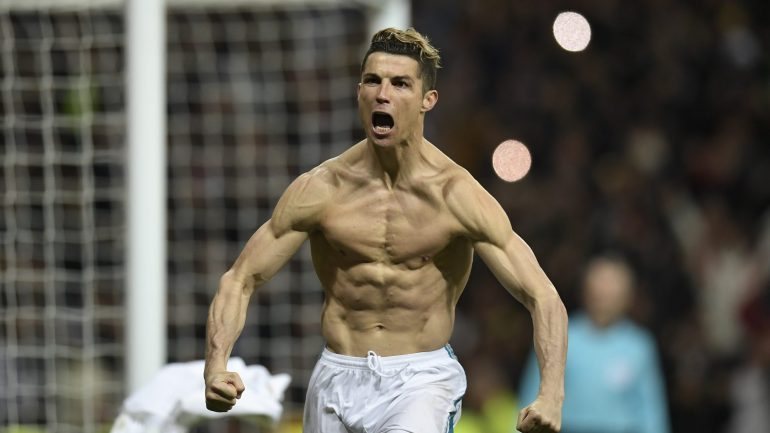 Cristiano Ronaldo fez um sprint que atingiu os 33.98 km/h frente à seleção espanhola, no Mundial