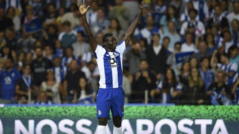 Marius acabou por ser a grande surpresa no início triunfal do FC Porto no Campeonato frente ao Desp. Chaves