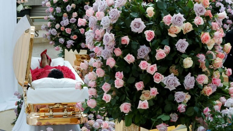 Aretha Franklin morreu aos 76 anos, com cancro no pâncreas
