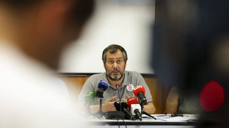 Mário Nogueira diz que a reunião de 7 de setembro com o governo é definitiva para travar os protestos