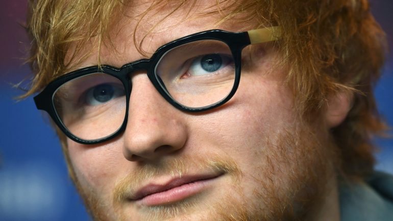 Ed Sheeran é um dos artistas que assina a carta