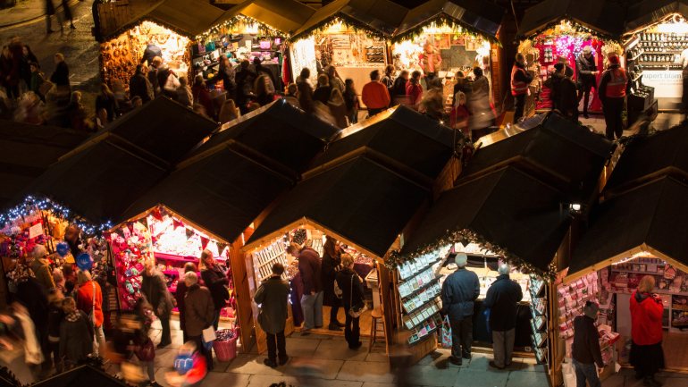 O espírito do Natal chega já em novembro. Veja os melhores mercados por onde vai poder passar este ano